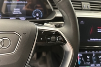 Audi Q8 e-tron vaihtoauto