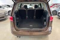 Volkswagen Touran vaihtoauto