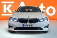 BMW 320 vaihtoauto