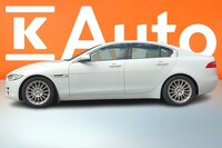 Jaguar XE vaihtoauto