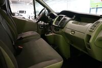 Opel Vivaro vaihtoauto