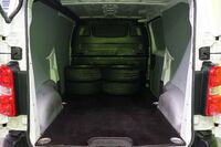 Opel Vivaro vaihtoauto