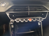 Peugeot e-2008 vaihtoauto