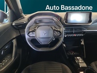 Peugeot e-2008 vaihtoauto