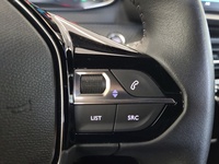 Peugeot e-2008 vaihtoauto