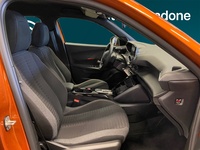 Peugeot e-2008 vaihtoauto