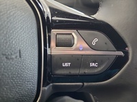 Peugeot e-2008 vaihtoauto