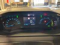 Peugeot e-2008 vaihtoauto