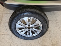 Peugeot e-2008 vaihtoauto