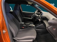 Peugeot e-2008 vaihtoauto
