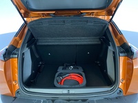 Peugeot e-2008 vaihtoauto