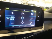 Peugeot e-2008 vaihtoauto