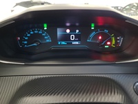 Peugeot e-2008 vaihtoauto