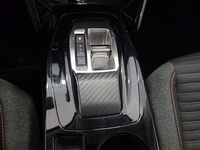 Peugeot e-2008 vaihtoauto