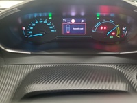 Peugeot e-2008 vaihtoauto