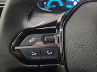 Peugeot e-2008 vaihtoauto