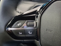 Peugeot e-2008 vaihtoauto