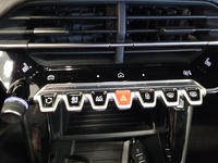 Peugeot e-2008 vaihtoauto