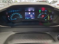 Peugeot e-2008 vaihtoauto