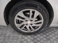 Peugeot 208 vaihtoauto