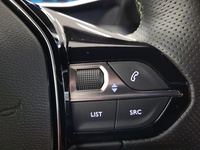 Peugeot e-2008 vaihtoauto