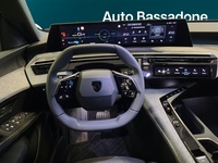 Peugeot E-5008 vaihtoauto