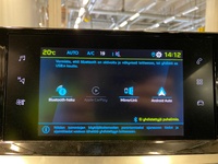 Peugeot e-2008 vaihtoauto