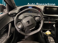 Peugeot e-2008 vaihtoauto