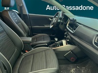 Kia Stonic vaihtoauto