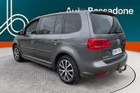 Volkswagen Touran vaihtoauto