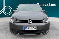 Volkswagen Touran vaihtoauto