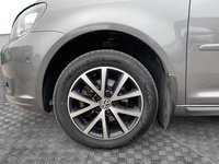 Volkswagen Touran vaihtoauto