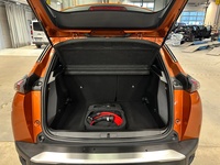 Peugeot e-2008 vaihtoauto