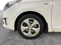 Kia Carens vaihtoauto