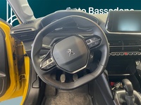 Peugeot 208 vaihtoauto