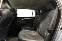 Toyota Land Cruiser vaihtoauto