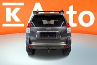 Toyota Land Cruiser vaihtoauto