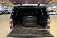 Mazda B2500 vaihtoauto