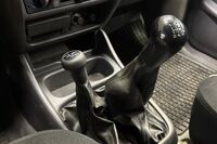 Mazda B2500 vaihtoauto