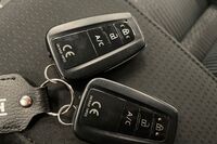 Toyota Prius Plug-in vaihtoauto