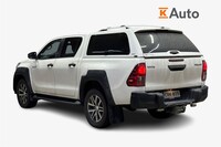 Toyota Hilux vaihtoauto
