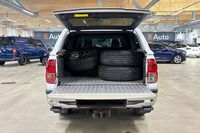 Toyota Hilux vaihtoauto