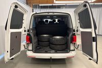 Volkswagen Caravelle vaihtoauto