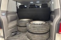 Volkswagen Caravelle vaihtoauto