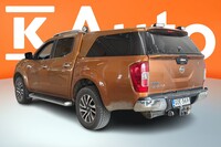 Nissan Navara vaihtoauto