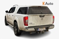 Nissan Navara vaihtoauto