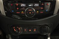 Nissan Navara vaihtoauto