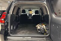 Toyota Land Cruiser vaihtoauto