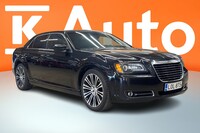 Chrysler 300 vaihtoauto