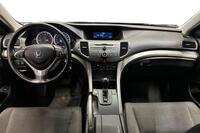 Honda Accord vaihtoauto